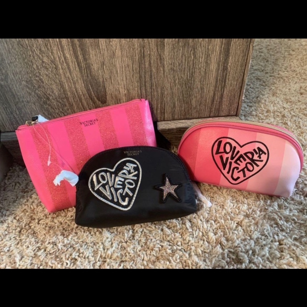 NEW Victoria’s Secret make up cases.